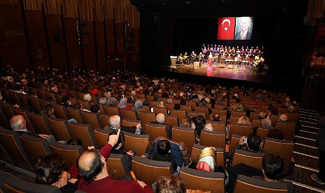 Büyükşehir Bayanlar Korosu ruhlara dokundu