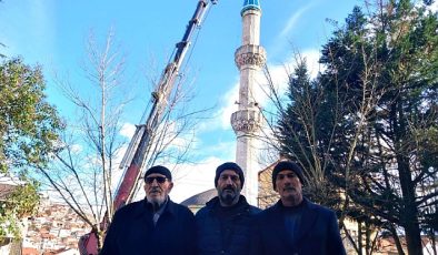 Büyükşehir, Elmalık Camii’nin minare külahını yeniledi