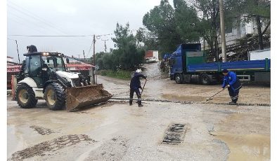 Büyükşehir Takımları Olumsuz Hava Şartları İçin 39 Noktada Hazır