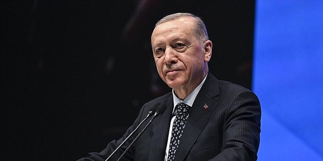 Erdoğan, Özel'den kazandığı tazminatı Mehmetçik Vakfı'na bağışladı