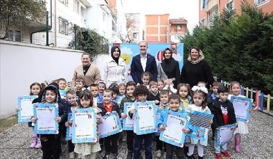 Lider Taban Minik Öğrencilerin Karne Heyecanına Ortak Oldu