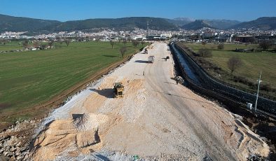 Menteşe Otogar Kavşağında Yol Çalışmaları Süratle İlerliyor