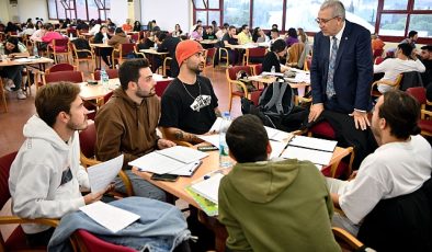 Rektör Budak, “Bu sene de yeni ve aktüel bilgi tabanlarını erişime açmayı sürdüreceğiz”