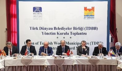 TDBB Lideri Altay: “Depremden Etkilenen Türk Dünyası Halklarına Her Türlü Takviyesi Vermeye Hazırız”