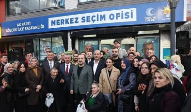 AK Parti’den miting havasında seçim ofisi açılışı