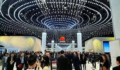 Huawei modaya istikamet veren eserlerini Taşınabilir Dünya Kongresi 2024’te tanıttı