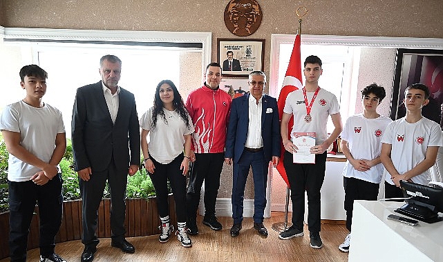 Kemer Belediyesi Kick Boks Grubu göz dolduruyor