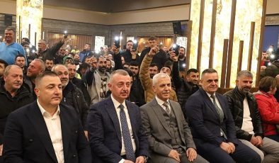 Kocaeli Büyükşehir’de toplu kontrat coşkusu yaşandı