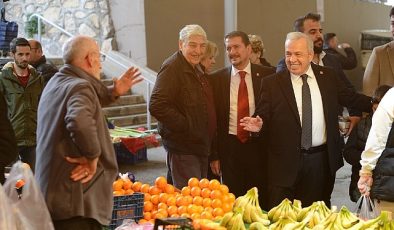 Şadi Özdemir Cumhuriyet Mahallesi’nde vatandaşı dinledi