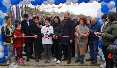 Avcılar Belediyesi Sümeyye Boyacı Su Sporları Merkezi Hizmete Açıldı