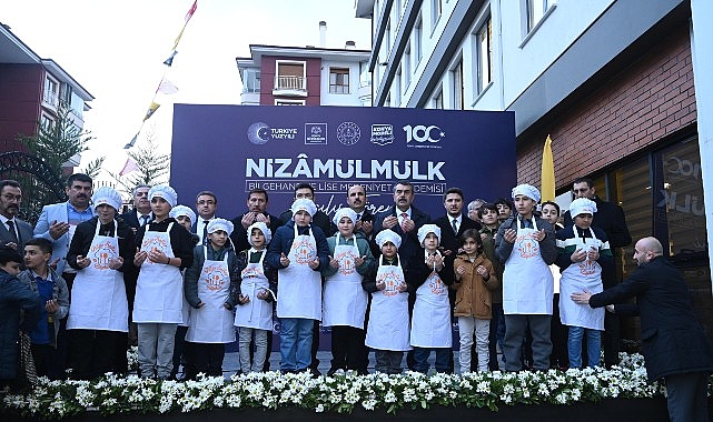 Ulusal Eğitim Bakanı Tekin, Konya Büyükşehir’in Nizamülmülk Bilgehanesi ve Lise Medeniyet Akademisi’ni Açtı